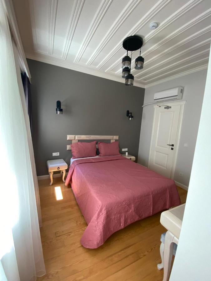 White Island Boutique Otel อดาลาร์ ภายนอก รูปภาพ